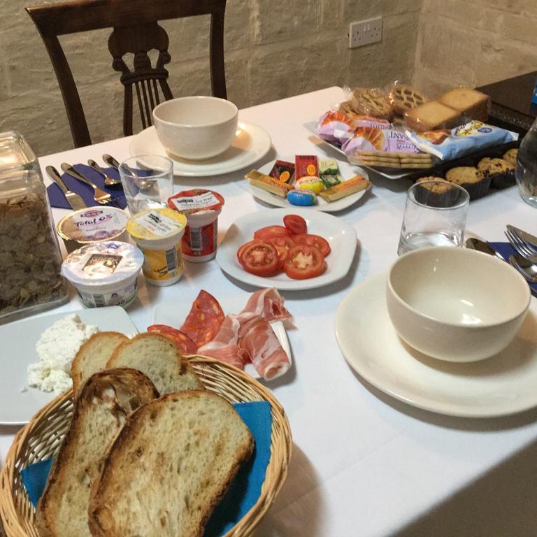 Princess Elena Bed & Breakfast Valletta Bagian luar foto