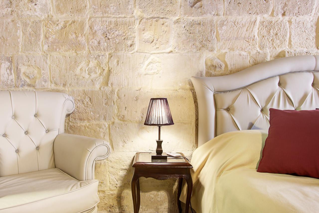 Princess Elena Bed & Breakfast Valletta Bagian luar foto